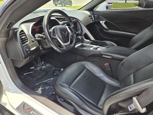 Used 2019 Chevrolet Corvette Z06 RWD image 4
