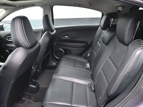 Used 2020 Honda HR-V EX-L image 11