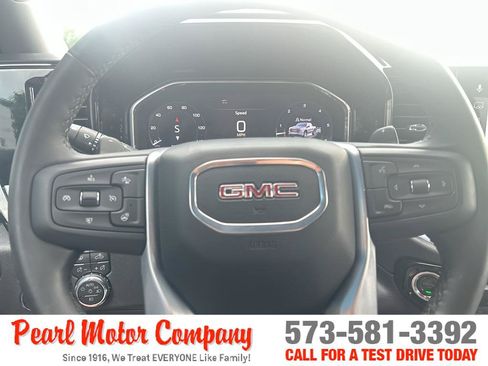 Used 2026 GMC Sierra 1500 SLT w/ SLT Premium Package AWD/4WD image 14