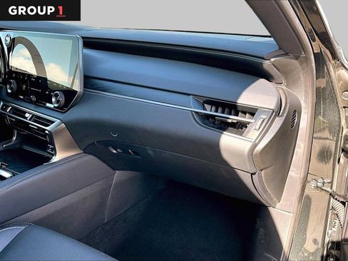 Used 2026 Lexus RX 350 Premium w/ Accessory Package (Z1) FWD image 16