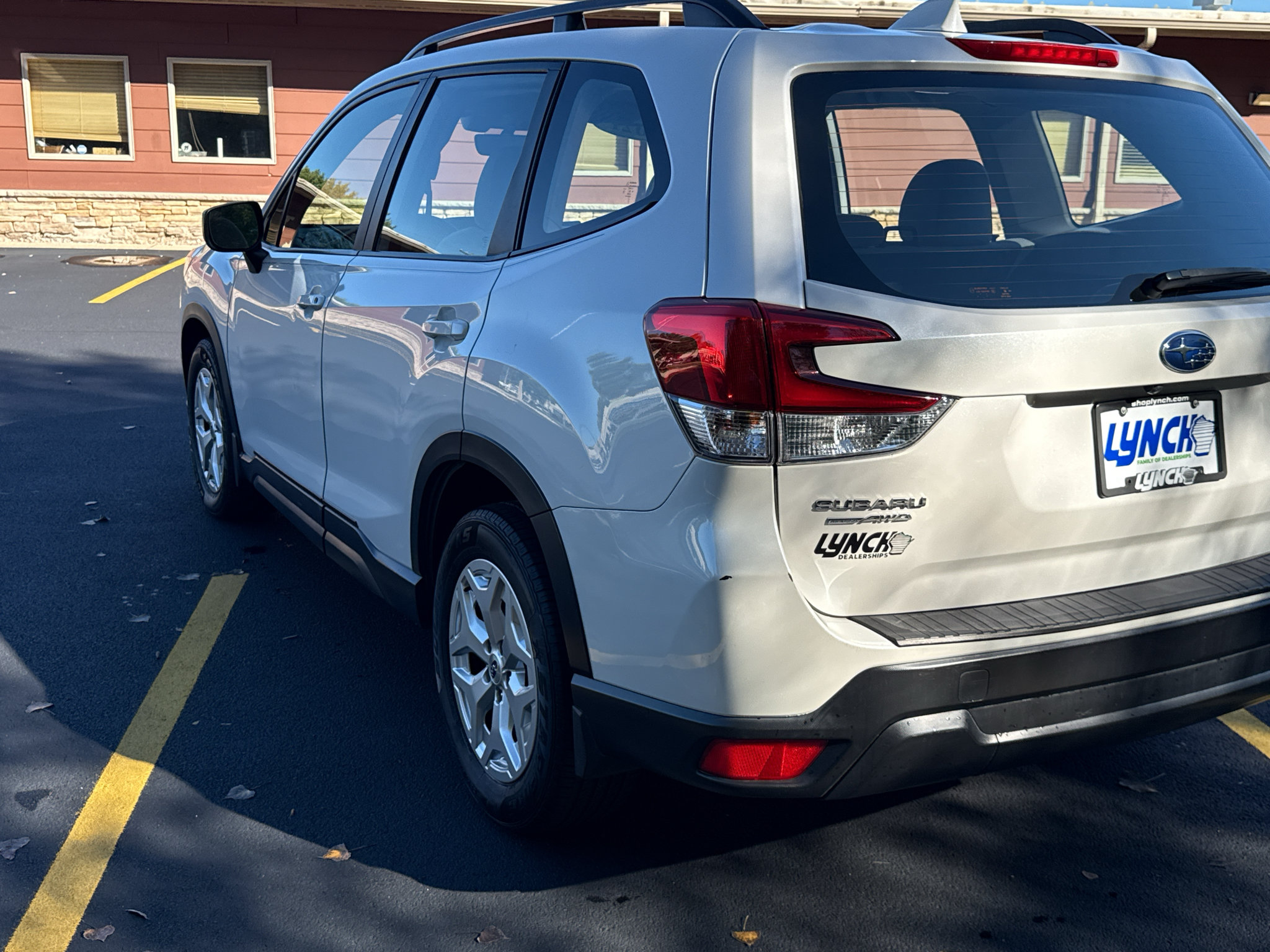 Used 2021 Subaru Forester AWD/4WD image 18