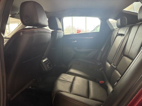 Used 2019 Chevrolet Impala Premier w/ Premier Convenience Package FWD image 32