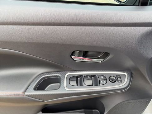 Certified 2025 Nissan Versa SR w/ Trunk Package image 11