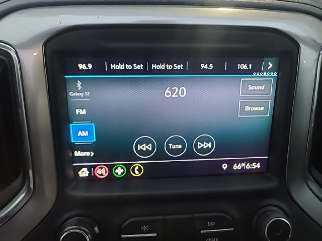 Used 2019 Chevrolet Silverado 1500 LT w/ All-Star Edition AWD/4WD image 10