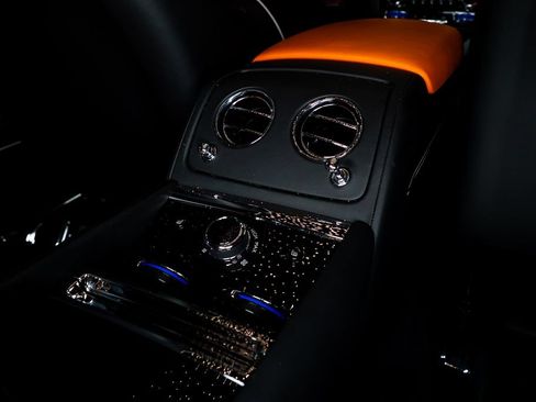 Used 2024 Rolls-Royce Spectre w/ Spectre Launch Package AWD/4WD image 34