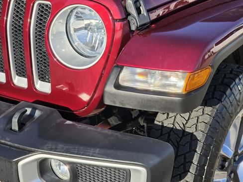 Used 2021 Jeep Wrangler Unlimited Sahara w/ Cold Weather Group AWD/4WD image 6