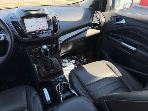 Used 2016 Ford Escape Titanium w/ Equipment Group 301A AWD/4WD image 32