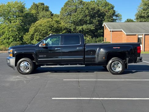 Used 2015 Chevrolet Silverado 3500 LTZ w/ Duramax Plus Package image 2
