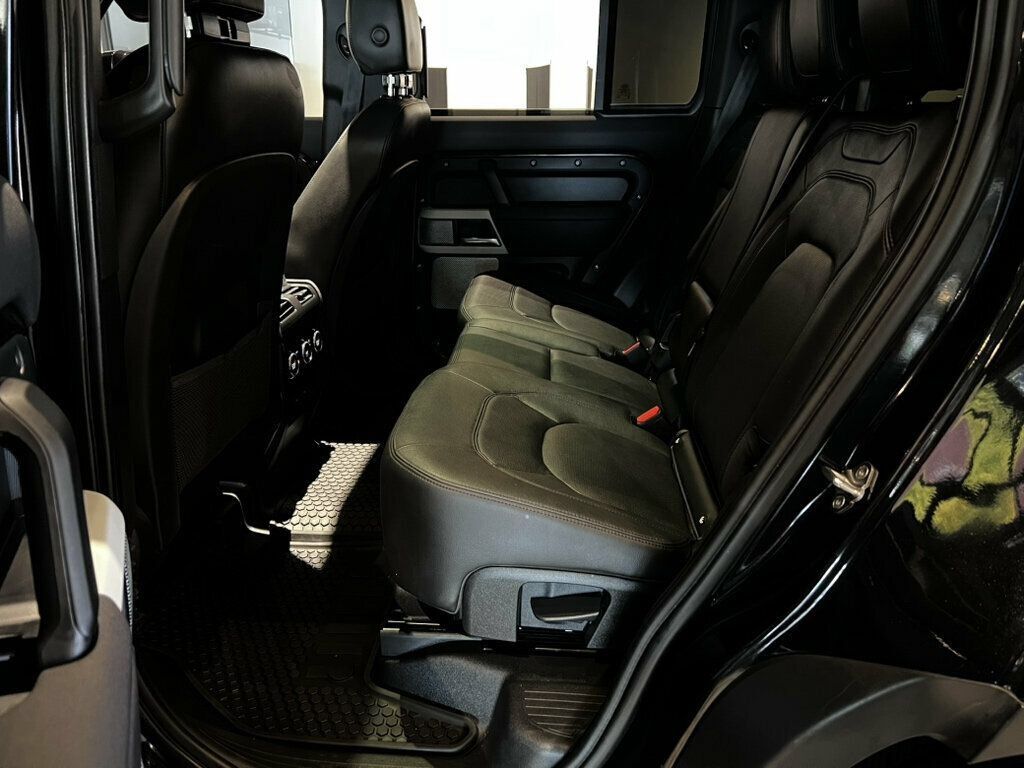 Used 2023 Land Rover Defender 130 SE AWD/4WD image 16