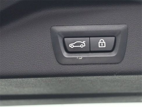 Used 2020 BMW X5 sDrive40i w/ Convenience Package image 29