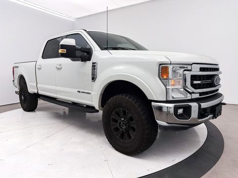 Used 2022 Ford F250 Lariat w/ Tremor Off-Road Package image 13