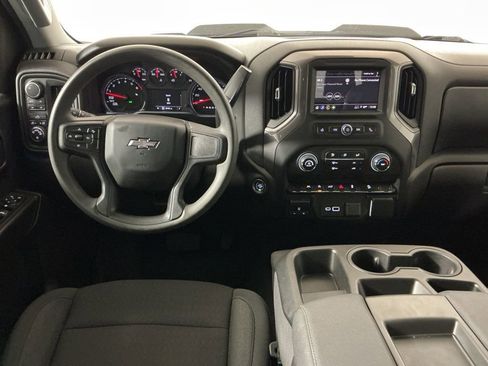 Used 2024 Chevrolet Silverado 1500 Custom Trail Boss w/ LPO, Dark Essentials Package AWD/4WD image 9