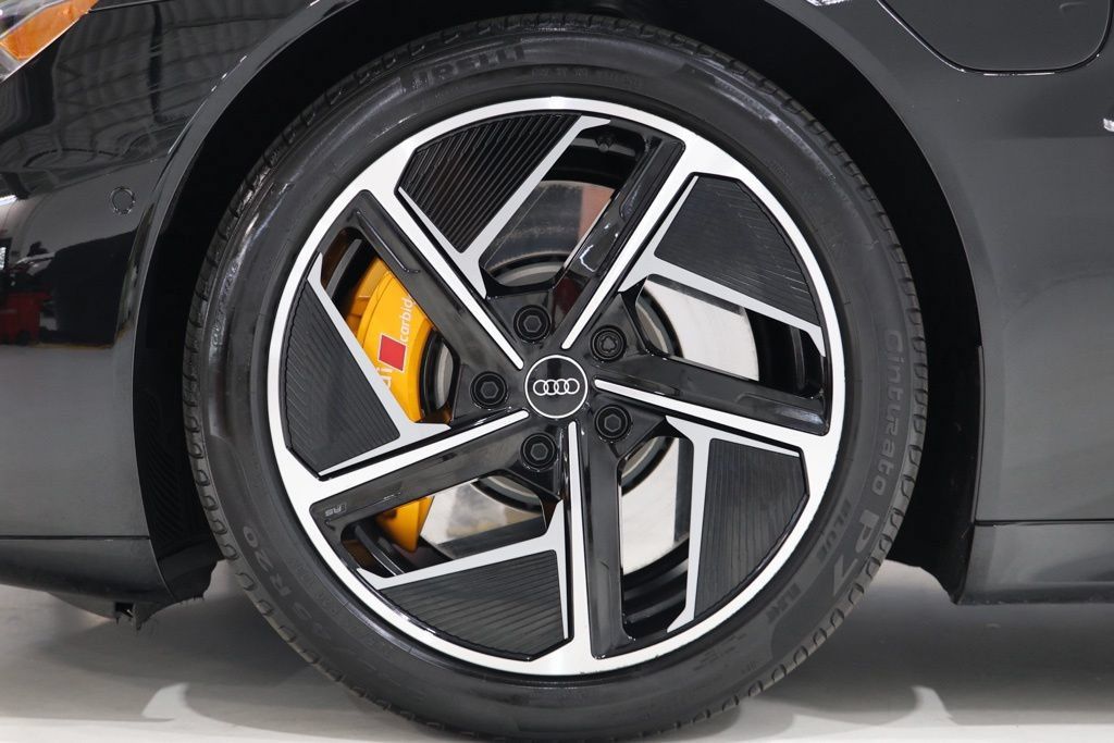 Used 2024 Audi RS e-tron GT w/ Carbon Performance Package AWD/4WD image 9