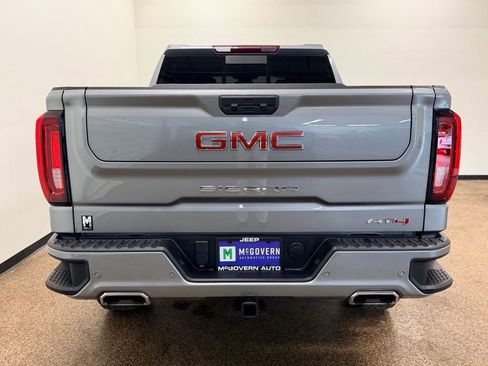Used 2026 GMC Sierra 1500 AT4 w/ AT4 Preferred Package AWD/4WD image 4