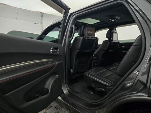 Used 2017 Dodge Durango R/T w/ Blacktop Package image 40