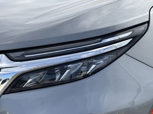 Certified 2024 Chevrolet Equinox LT w/ LPO, Floor Liner Package image 6