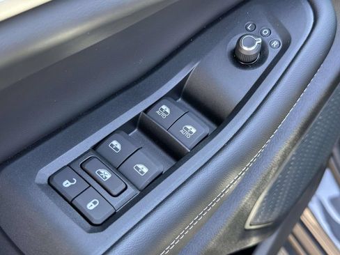 New 2026 Jeep Grand Cherokee L 4WD image 27