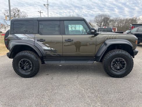 New 2024 Ford Bronco Raptor image 4