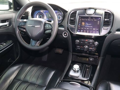 Used 2023 Chrysler 300 S RWD image 10