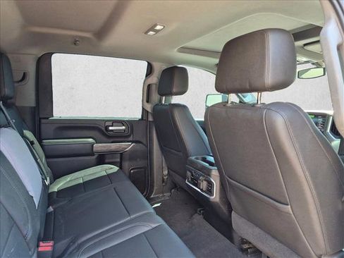 Used 2022 Chevrolet Silverado 2500 LTZ w/ LTZ Plus Package AWD/4WD image 21