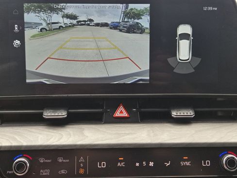 Used 2024 Kia Sportage X-Line w/ X-Line Premium Package AWD/4WD image 7