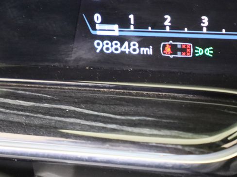 Used 2021 Cadillac Escalade ESV Sport w/ Driver Assist Tech Package image 20