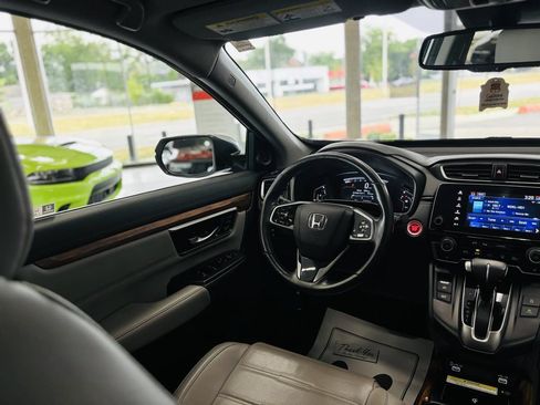 Used 2020 Honda CR-V Touring image 47
