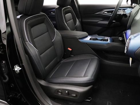 Certified 2026 Chevrolet Equinox EV LT w/ Convenience Package II FWD image 12