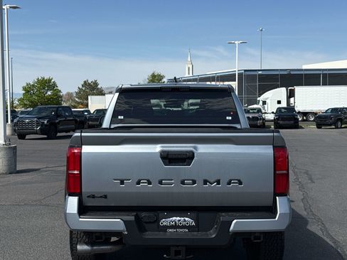 New 2026 Toyota Tacoma TRD Off-Road AWD/4WD image 4