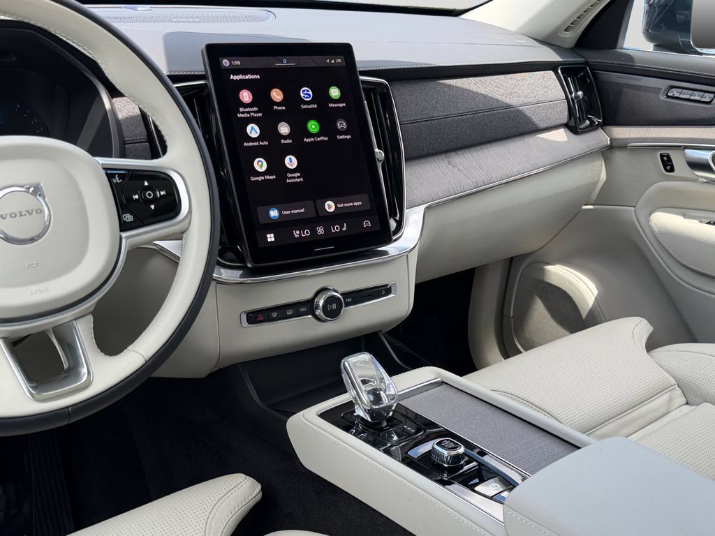Certified 2026 Volvo XC90 B6 Ultra AWD/4WD image 14