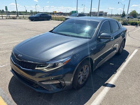 Used 2020 Kia Optima LX FWD image 1