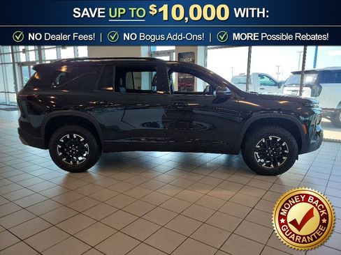 New 2026 Chevrolet Traverse Z71 w/ Driver Confidence Package AWD/4WD image 4