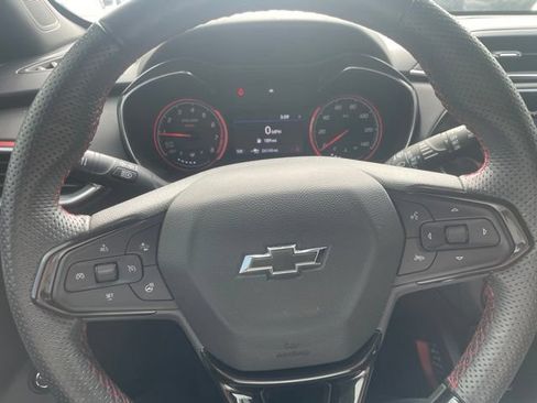 Certified 2023 Chevrolet TrailBlazer RS w/ Sun and Liftgate Package FWD image 16