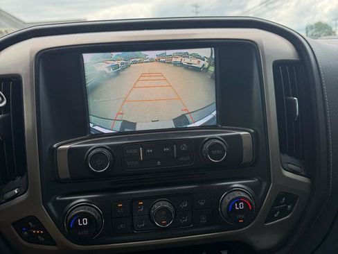 Used 2017 GMC Sierra 3500 Denali w/ Duramax Plus Package AWD/4WD image 17