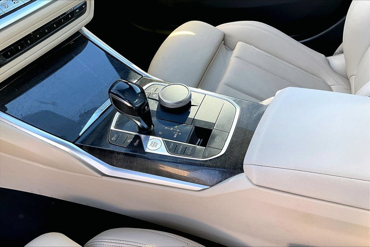 Used 2020 BMW 330i xDrive Sedan w/ Premium Package AWD/4WD image 34