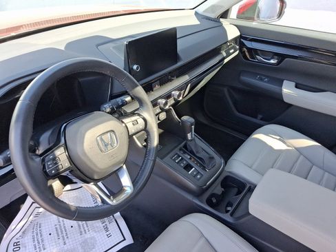 Used 2024 Honda CR-V EX-L image 4