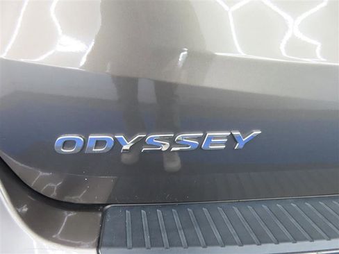 Used 2019 Honda Odyssey EX-L image 9