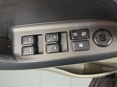 Used 2015 Kia Forte LX FWD image 14
