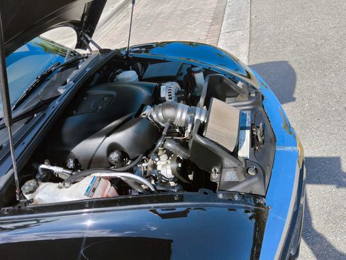 Used 2006 Chevrolet SSR w/ Preferred Equipment Group RWD image 45