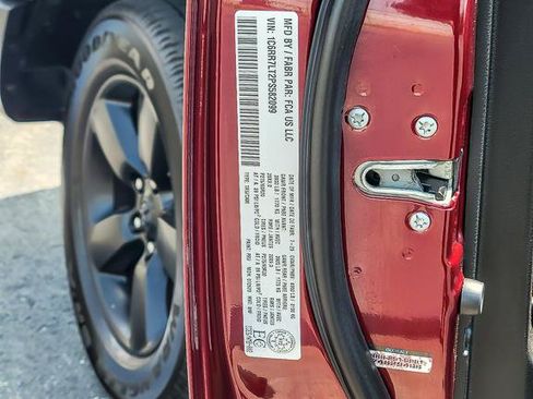 Used 2023 RAM 1500 Warlock AWD/4WD image 33