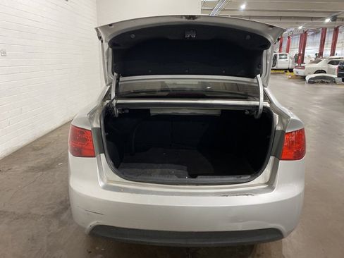 Used 2012 Kia Forte EX image 5