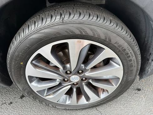 Used 2022 Buick Encore Preferred w/ Safety Package FWD image 12