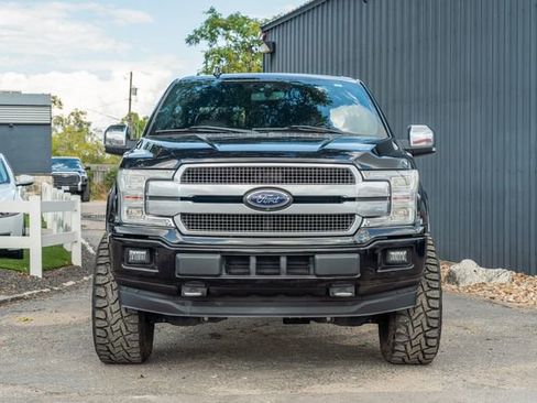Used 2018 Ford F150 Platinum w/ Equipment Group 701A Luxury image 9