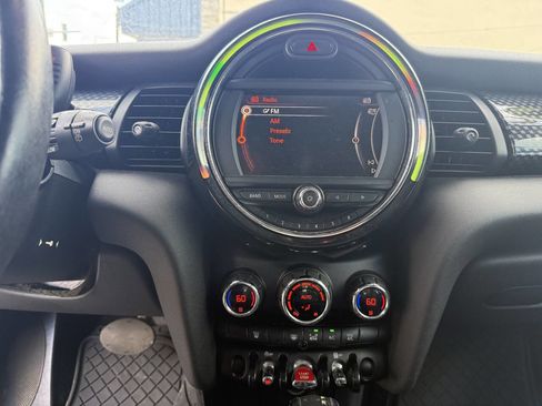 Used 2015 MINI Cooper S FWD image 17
