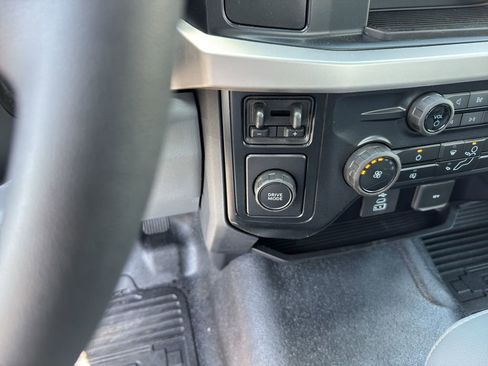 New 2024 Ford F450 XL w/ XL Chrome Package image 24