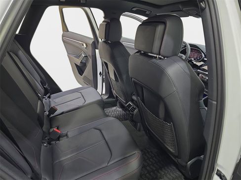 Certified 2025 Audi Q3 2.0T Premium Plus w/ Premium Plus Package image 13