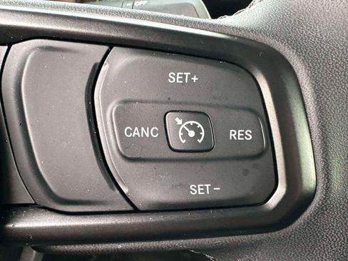 Used 2023 Jeep Wrangler Unlimited AWD/4WD image 20