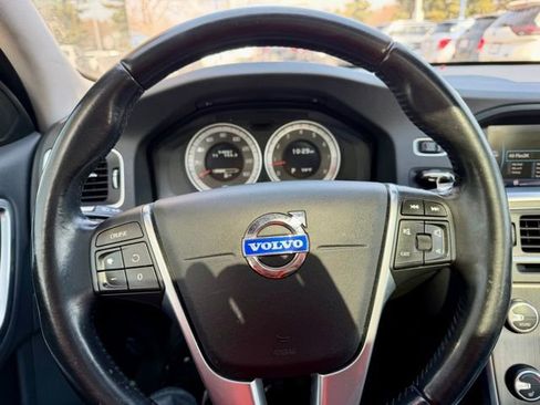 Used 2013 Volvo S60 T5 image 26