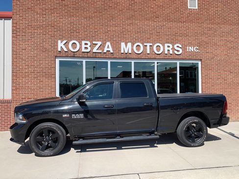 Used 2017 RAM 1500 Sport image 1