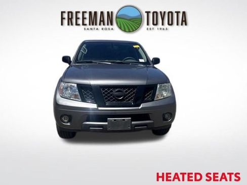 Used 2020 Nissan Frontier SV w/ Midnight Edition Floor Mats RWD image 3